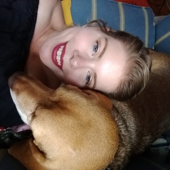 Meet your Posher, Amber - Picture 1 of 1